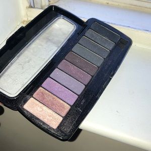 wet n wild Makeup - Need money asab and more storage wet n wild Makeup - Need money asab and more storage